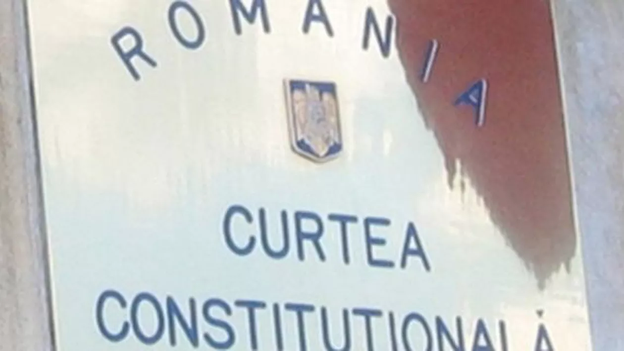 CCR, despre legea pensiilor aleșilor locali: Nu îndeplineşte condiţiile de claritate, precizie şi previzibilitate, instituie o inegalitate de tratament nepermisă în cadrul aleşilor locali şi are o sursă de finanţare incertă