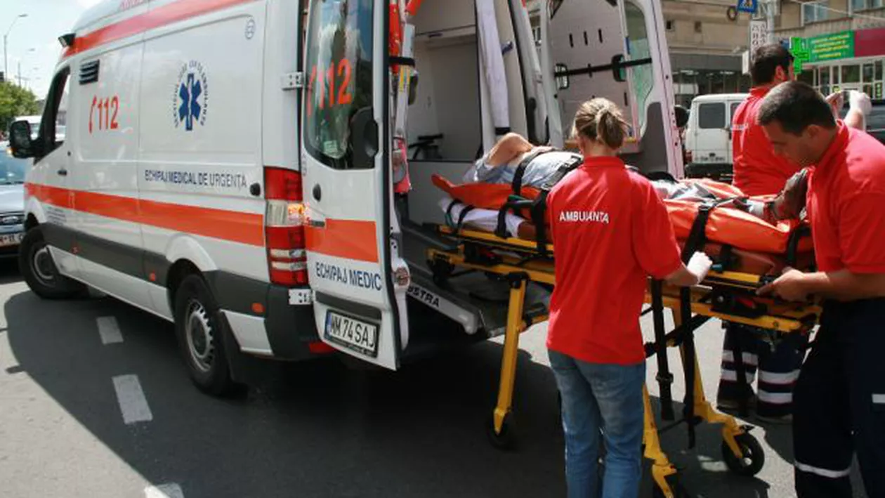 Bistrița-Năsăud: Un bătrân de 75 de ani şi-a înjunghiat băiatul în zona pieptului