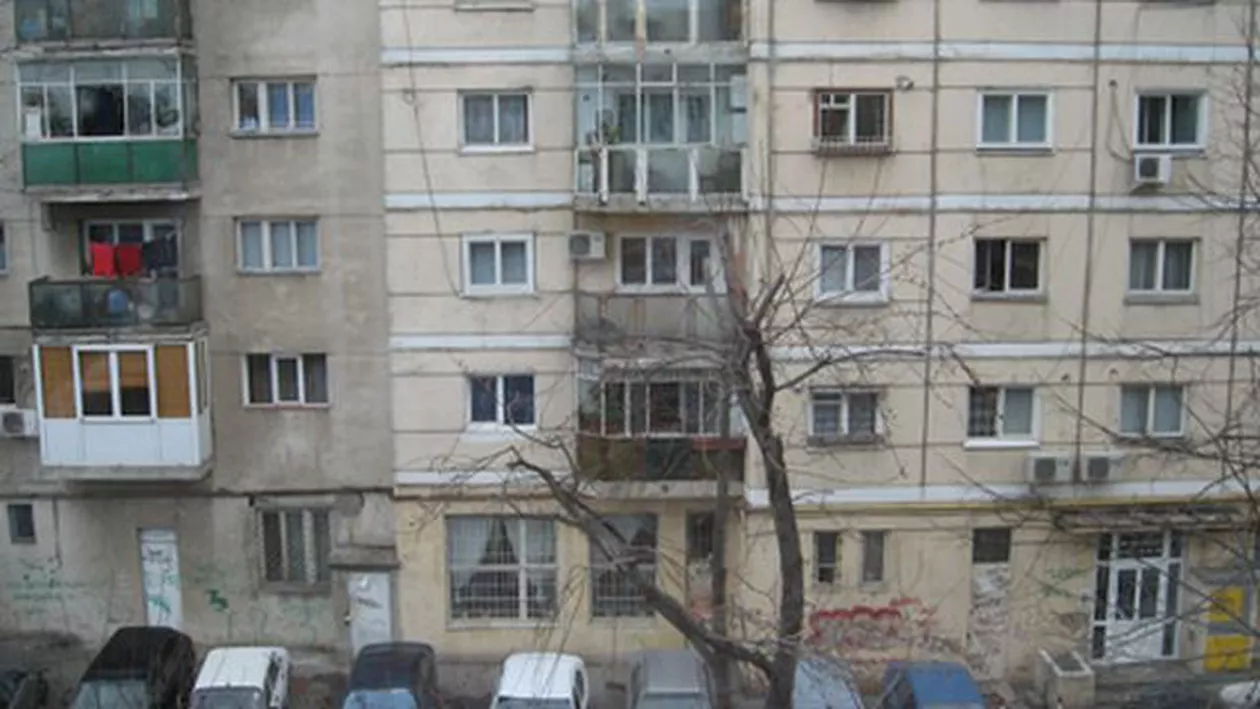 Un bărbat din Mehedinți a vrut să arunce în aer un bloc