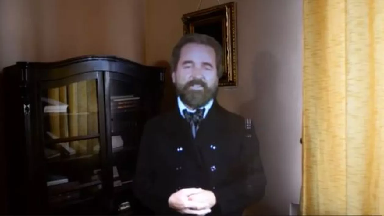Holograma „Ion Creangă” vorbește despre prietenia cu Mihai Eminescu: "Să dea Dumnezeu sa fie mai bine acolo, dar eu nu cred" (VIDEO)