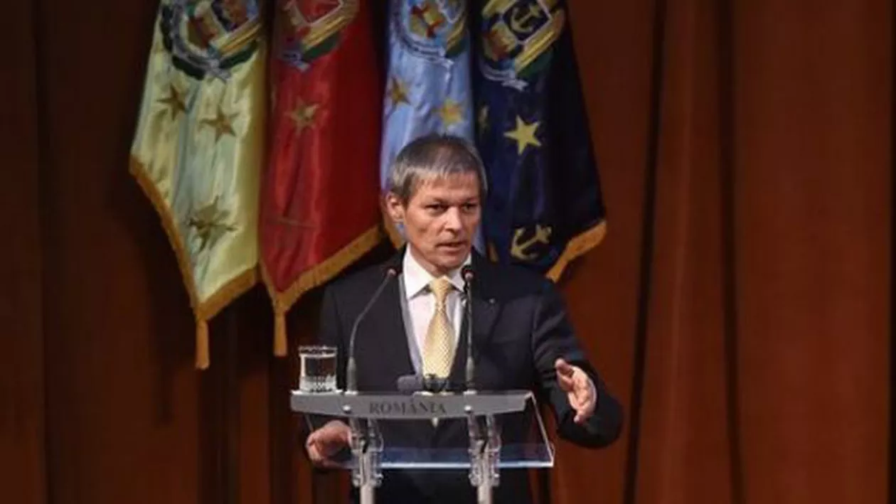 Bilanțul MApN pe 2015. Cioloș: România, o ancoră de securitate în regiune. Țara noastră va continua să fie furnizor de securitate la frontiera estică a NATO și a UE