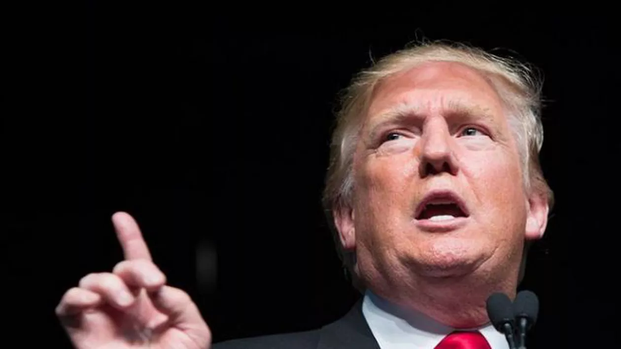 Întâlnire secretă pentru a-l opri pe Donald Trump din drumul către Casa Albă: Tim Cook, CEO al Apple, și Elon Musk, șeful Tesla Motors, printre participanți