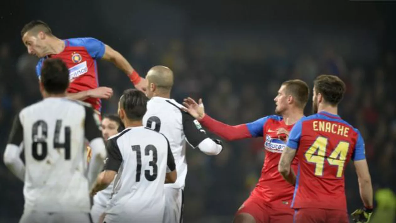 Steaua a câștigat meciul cu Astra, scor 2-0, după golurile lui Momcilovic și Stanciu