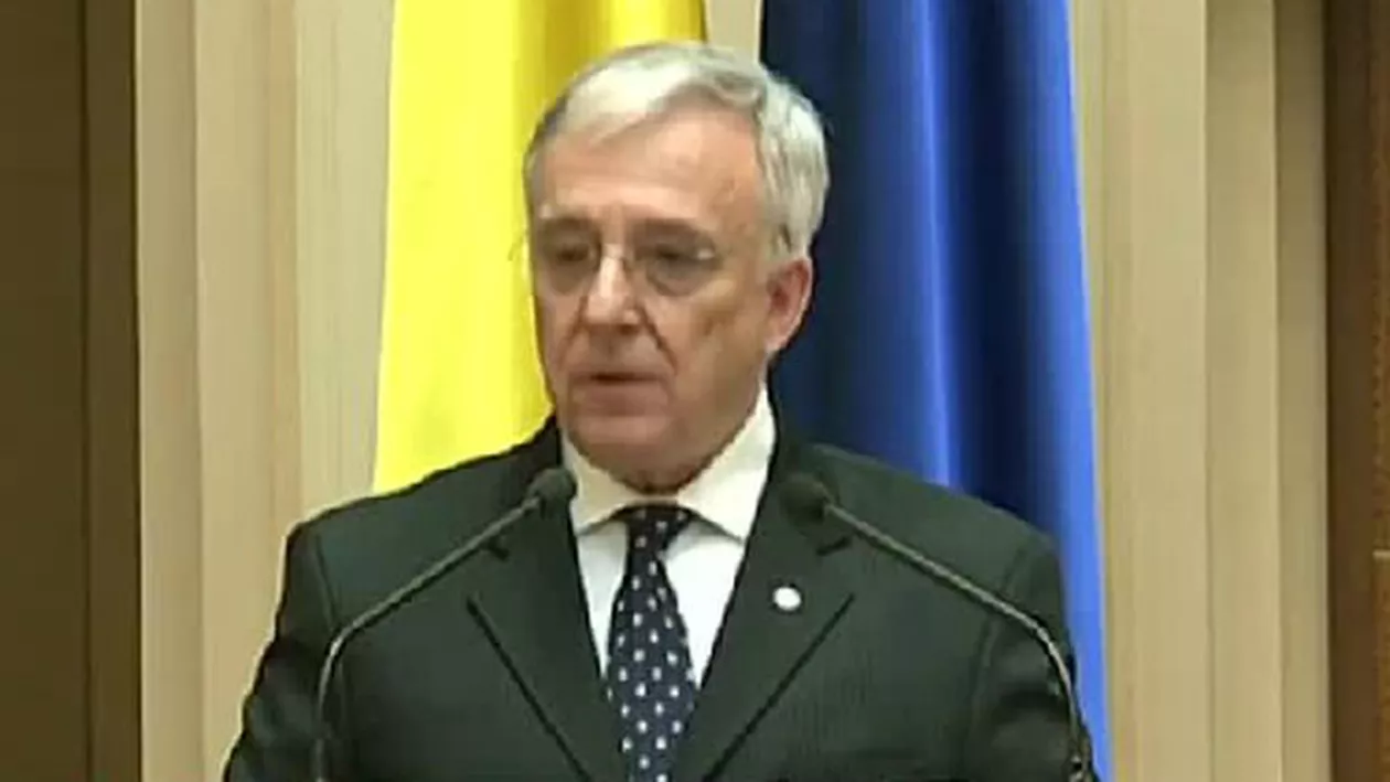Mugur Isărescu, despre problemele României: Nu avem autostrăzi, nu avem centura Capitalei completă, iar multe localități nu au canalizare sau apă. Toate necesită investiții (VIDEO)