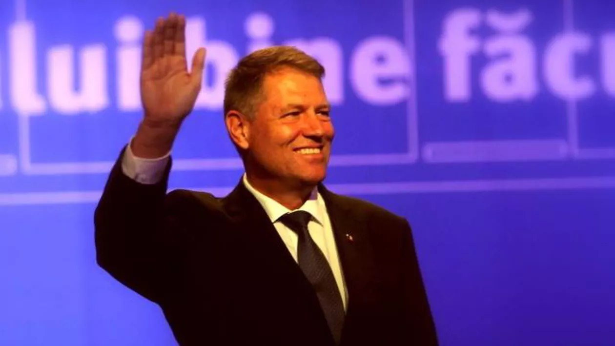 Klaus Iohannis, mesaj de felicitare pentru maratonistul Tiberiu Ușeriu: A dus steagul și numele României pe primul loc în competiția de la Polul Nord (FOTO)