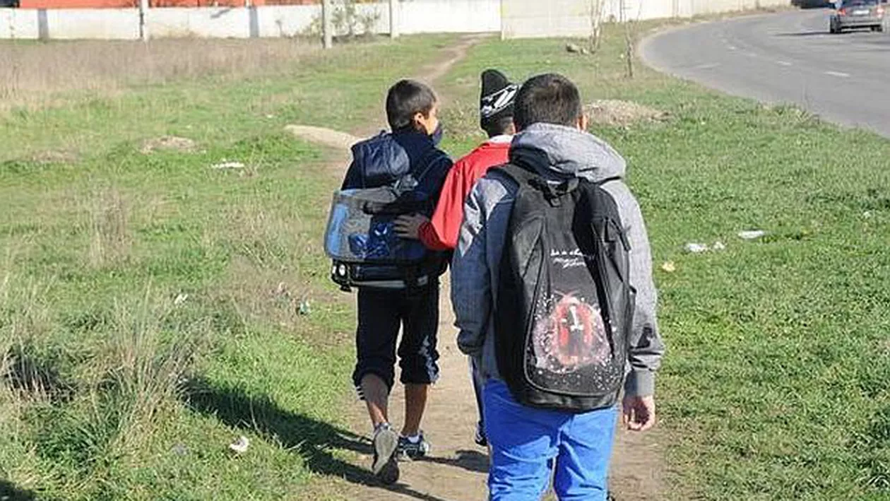 Statistică îngrijorătoare: Unul din cinci tineri abandonează școala înainte de majorat (VIDEO)