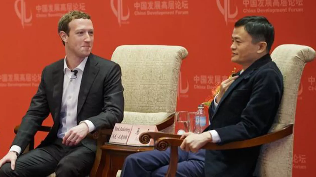 Mark Zuckerberg s-a întâlnit la o conferință din Beijing cu fondatorul companiei de comerț online Alibaba (FOTO)