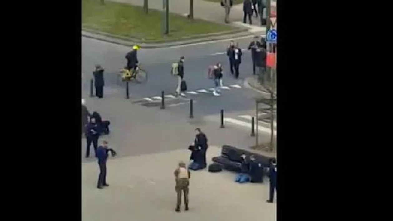 Imagini cu primii suspecţi arestați de autoritățile belgiene, după atentatele din Bruxelles (VIDEO)
