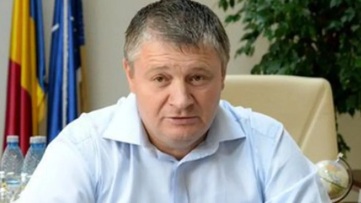 Fostul preşedinte al CJ Botoşani, Florin Ţurcanu, acuzat de trafic de influenţă, reținut pentru 30 de zile
