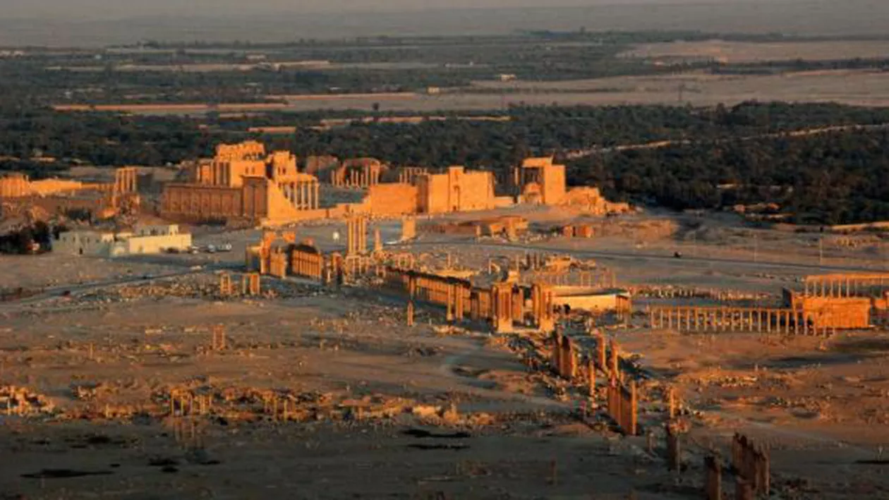 Forțele armatei siriene au ajuns în apropierea orașului antic Palmyra, cucerit de ISIS anul trecut (VIDEO)
