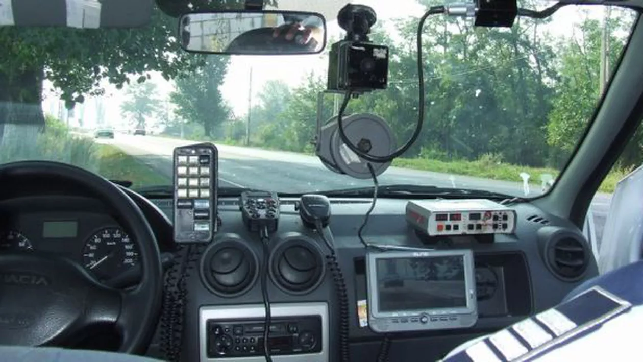 Aleșii, supărați pe radare: Amenda pentru viteză, plătită doar dacă șoferul știa că e într-o zonă monitorizată