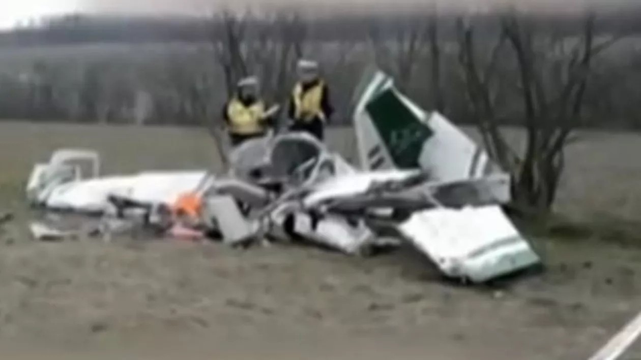 Ungaria: Un român a murit după ce avionul de mici dimensiuni în care se afla s-a prăbușit