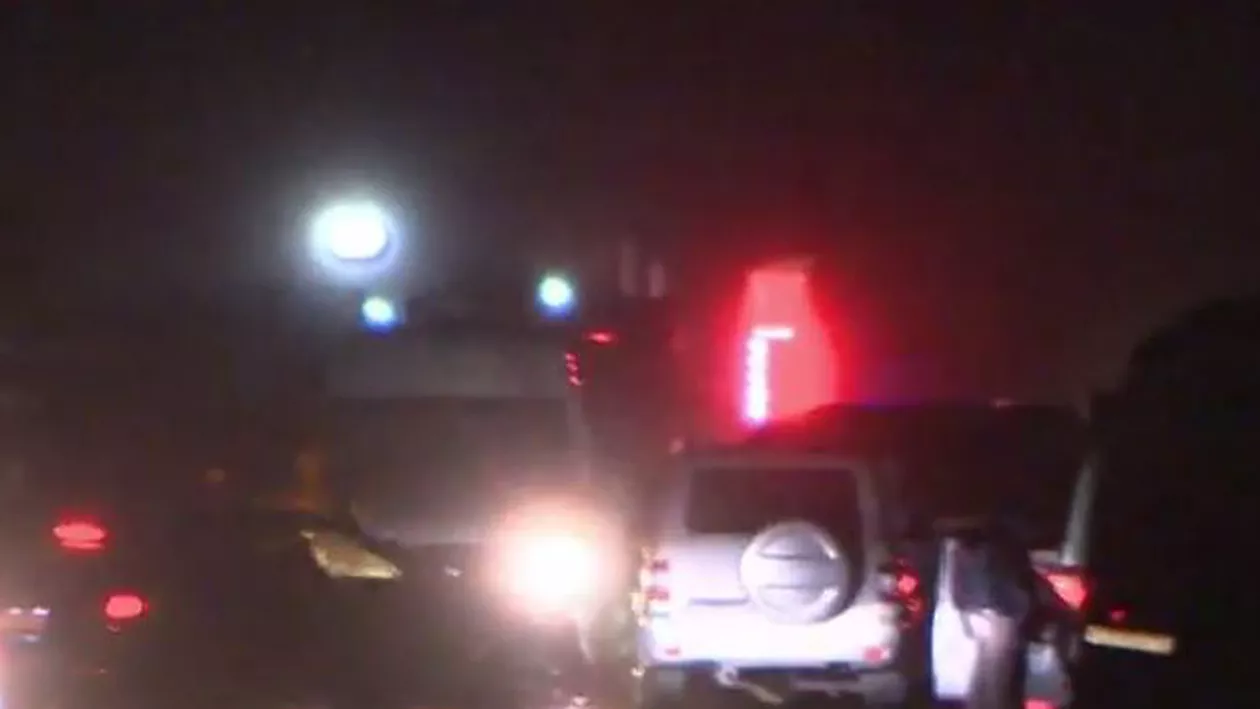 Rusia: Un polițist a murit, iar alți doi au fost răniți în explozia a două bombe artizanale (VIDEO)