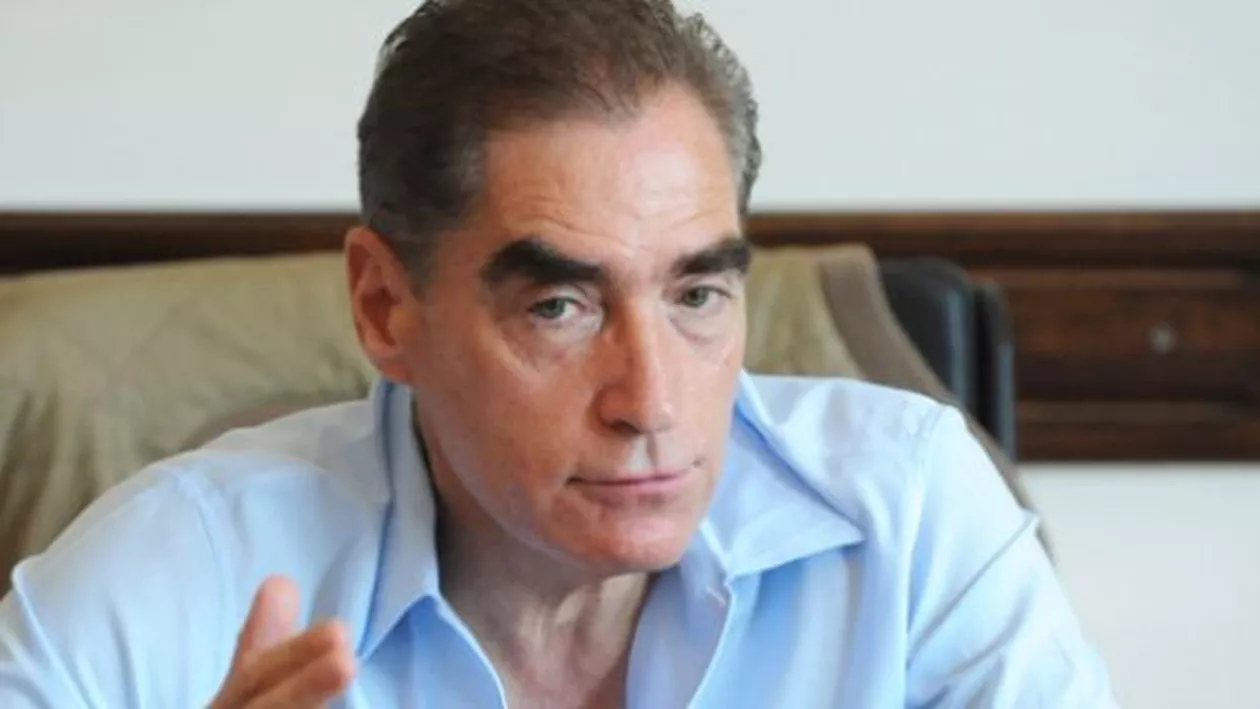 Petre Roman, în război cu Marian Munteanu după ce acesta l-a amenințat: 'Ce nenorocit!'