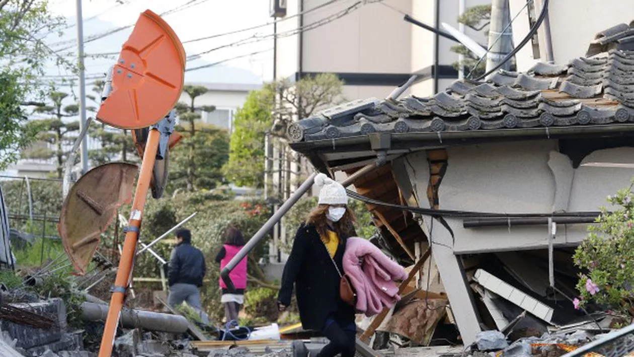 Cutremur de 7 grade în Japonia: 6 morți și zeci de răniți (FOTO, VIDEO)