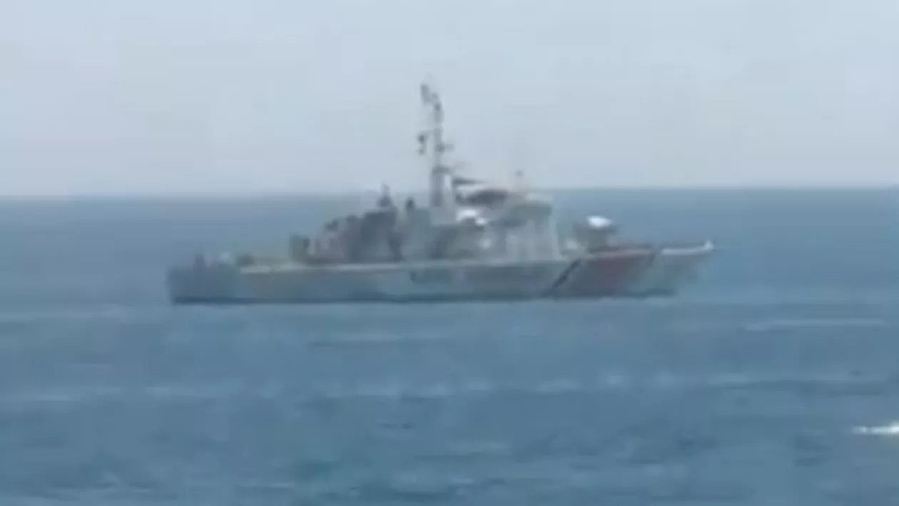 Două pescadoare turcești au fost prinse pescuind ilegal în apele teritoriale ale României (VIDEO)