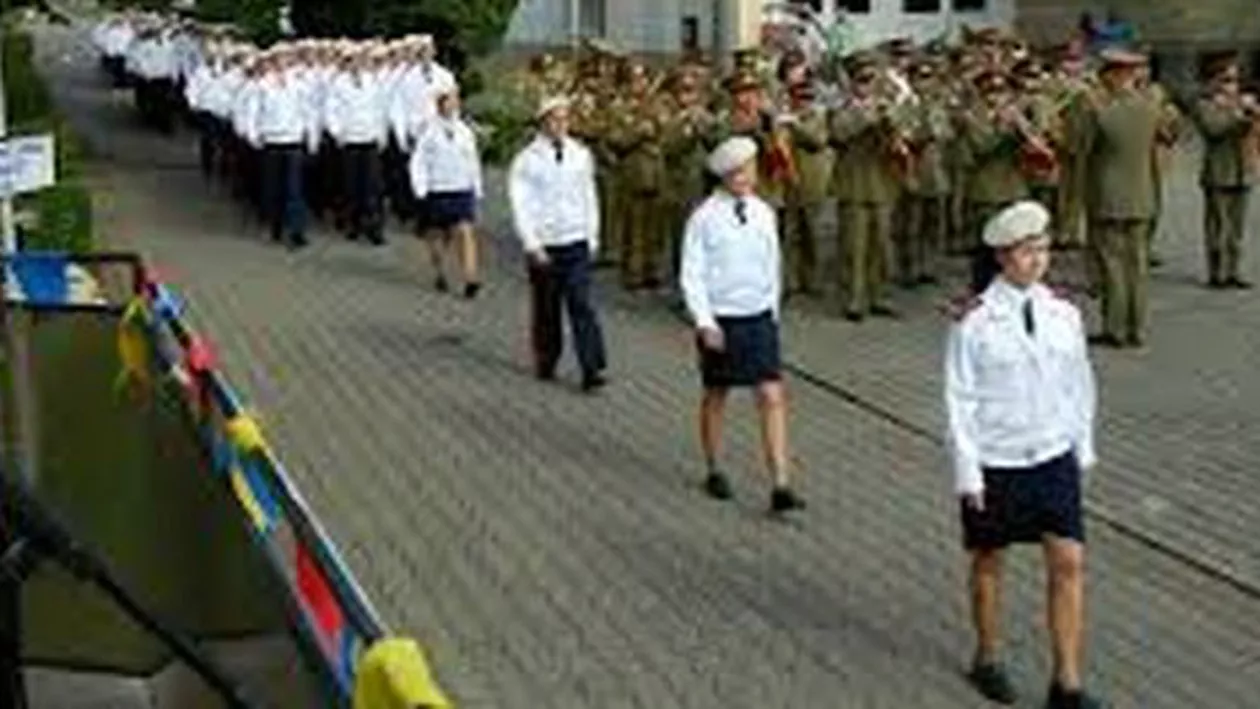 „Comunism, abuz de autoritate și de putere”. "Săptămâna Altfel", plină de teroare pentru elevii Colegiului Militar din Alba Iulia (VIDEO)