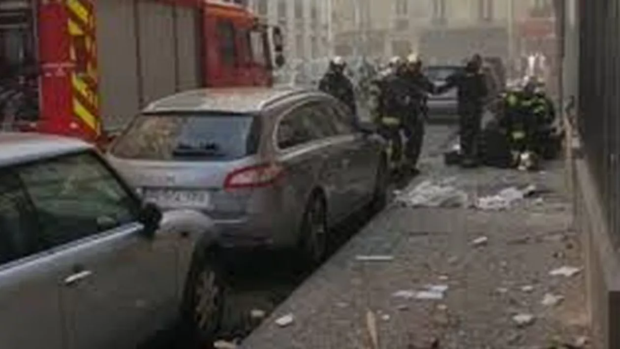Franța: Explozie puternică într-un imobil, cauzată probabil de o tentativă de sinucidere cu gaz