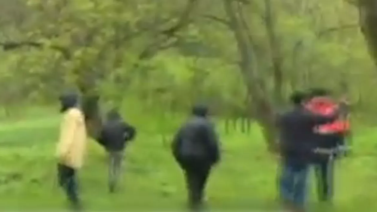 Copiii dispăruți din Vaslui de două nopți în pădure au fost găsiți: Băiețelul, mort din cauza unui stop cardio-respirator, fetița, în stare bună (VIDEO)