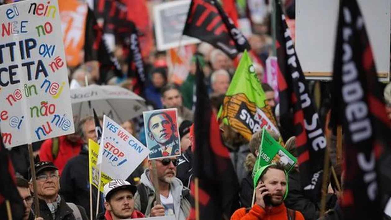 Germania: Proteste masive înainte de vizita lui Barack Obama (FOTO)