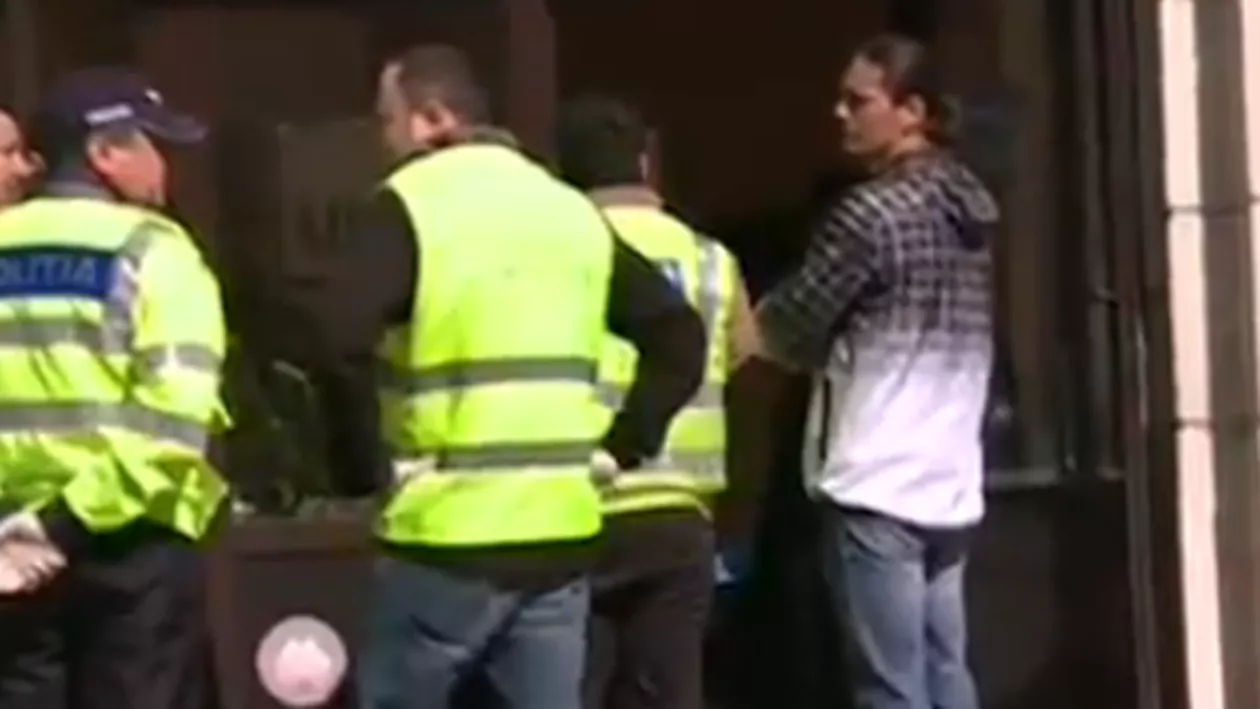 Vânzătoare ucisă de fostul iubit, într-un magazin din Capitală. Atacatorul a fost prins (VIDEO)