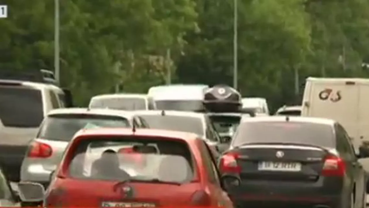 Trafic îngreunat pe DN1: Mii de români își vor petrece Paștele pe Valea Prahovei (VIDEO)
