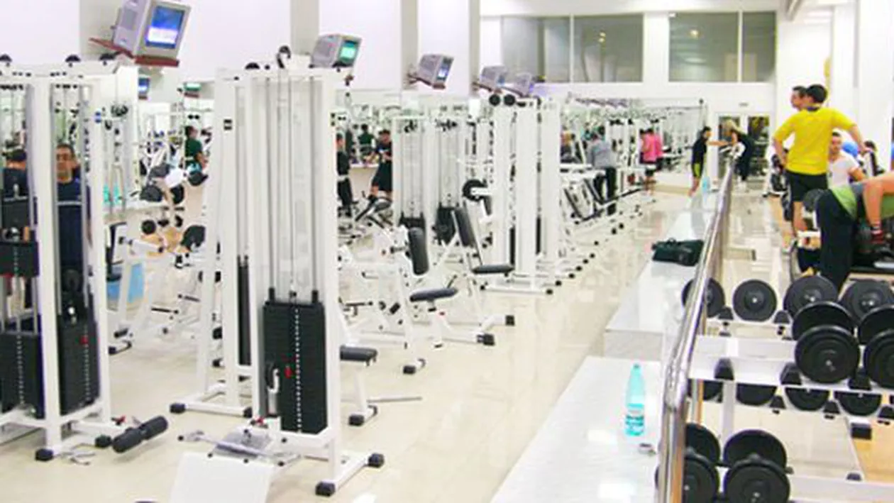 Românii au luat cu asalt sălile de fitness după masa îndestulată de Paște (VIDEO)