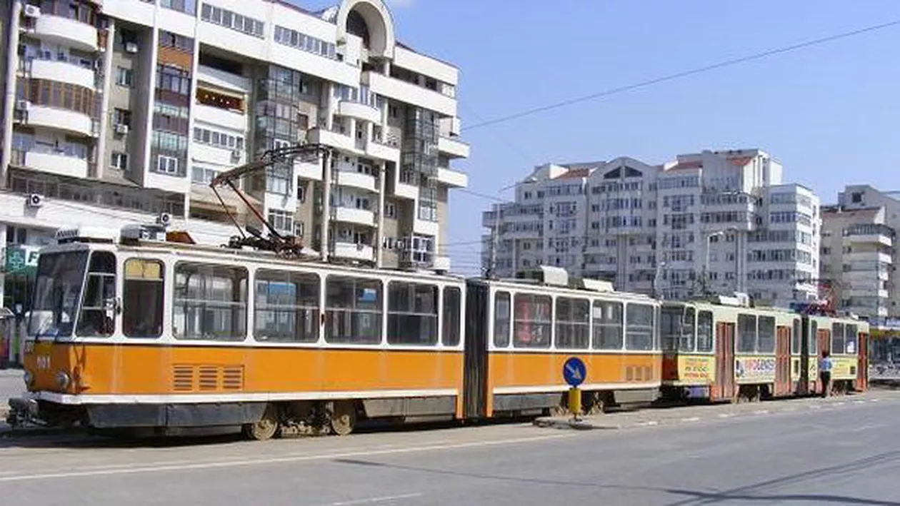 Craiova: ​Circulația tramvaielor a fost reluată după o pauză de trei ani. Lia Olguța Vasilescu: "Astăzi am mai spulberat un mit"