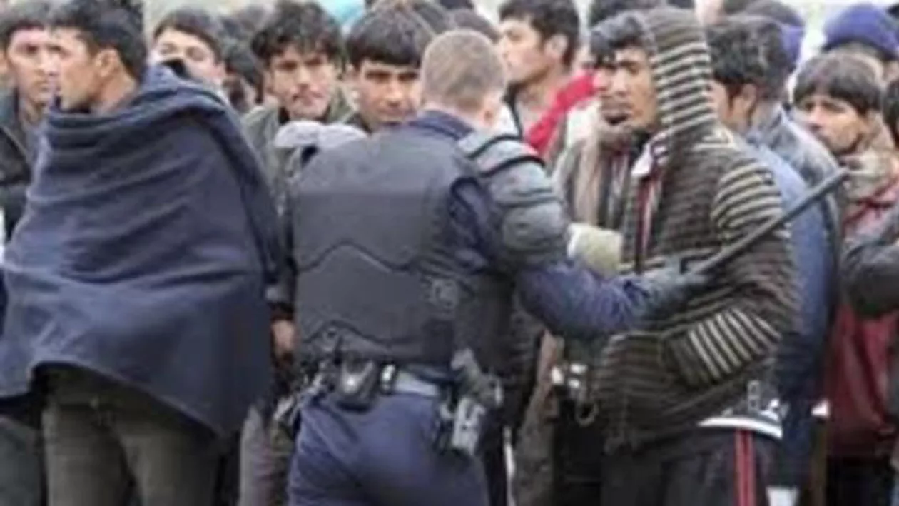 Comisia Europeană propune un sistem permanent de distribuire a refugiaţilor în statele UE. Anunțul nu a fost primit bine de către Polonia, Ungaria și Cehia: "E un şantaj, e o propunere inacceptabilă"