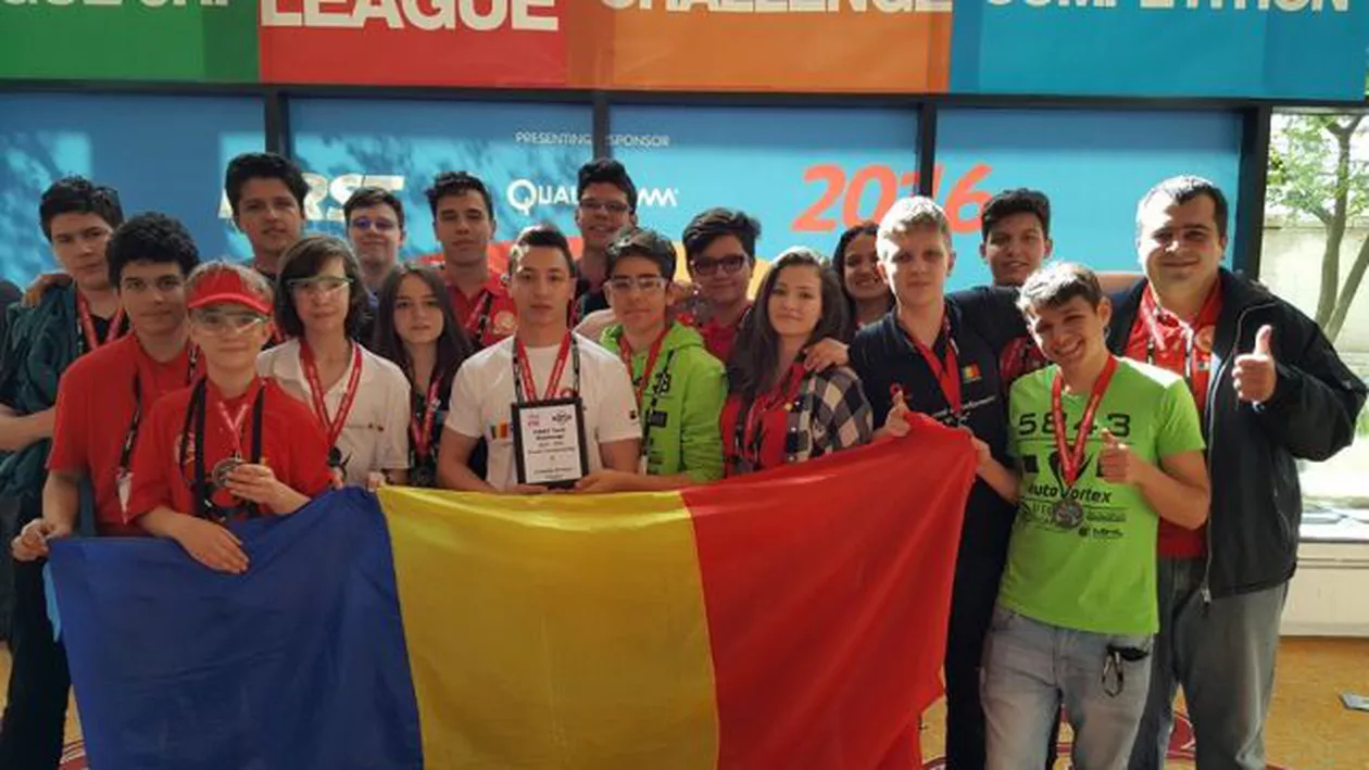 Performanță uriașă în SUA, pentru țara noastră: Locul al treilea la Campionatul Mondial de Robotică, cucerit de elevi români