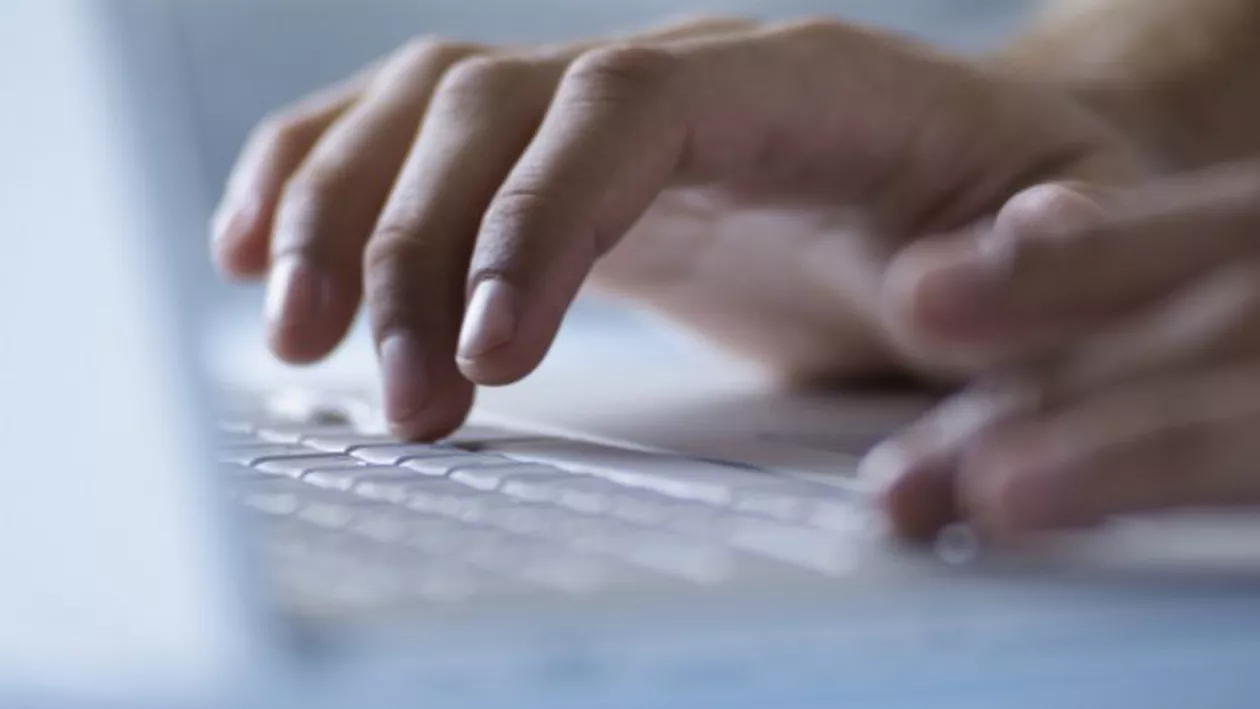 Alertă de securitate online! Conturi de Microsoft, Gmail sau Yahoo sunt vândute pentru sume derizorii. Utilizatorii, sfătuiți să își schimbe parolele