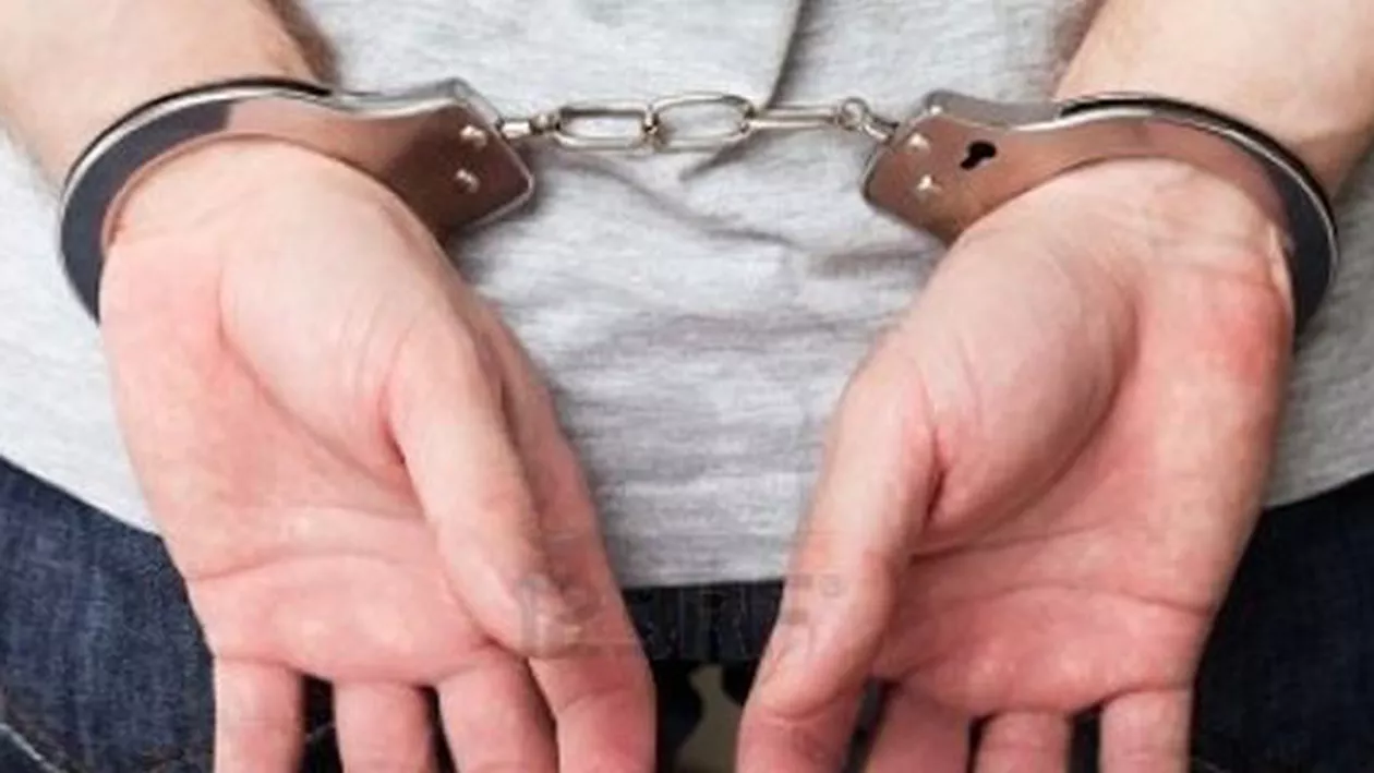 Italia: Două persoane suspectate că pregăteau atacuri teroriste în Europa au fost arestate