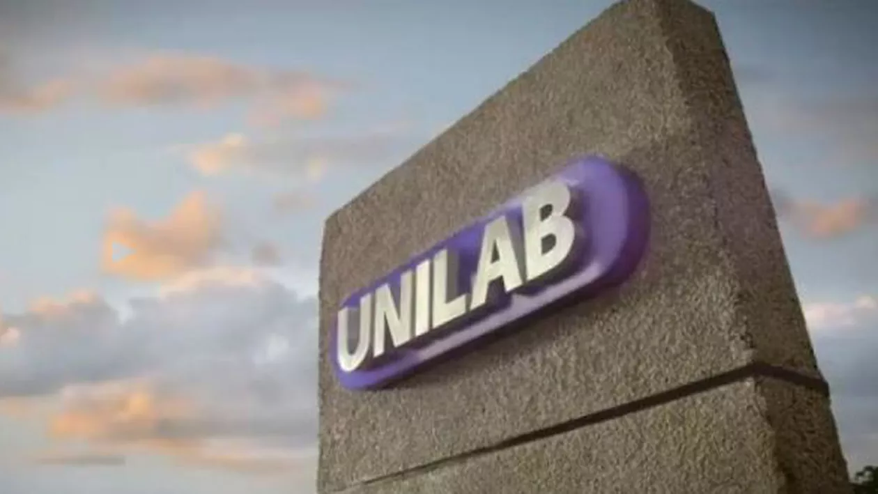 Laboratorul UNILAB, controlat de patronul Hexi Pharma, primea 128.000 de lei direct de la stat. Cătălin Tolontan: Premierul a reușit să facă ceea ce nu a reușit ministrul Sănătății