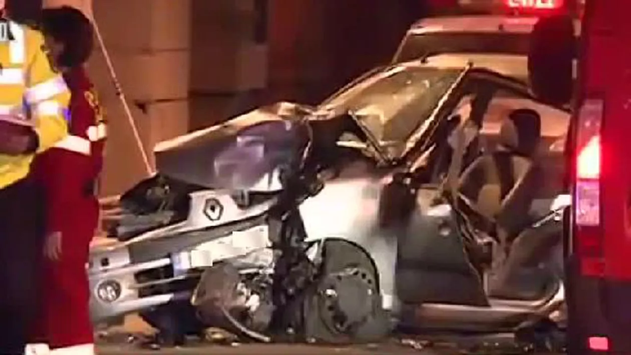 Accident grav de circulație în Pasajul Unirii: O persoană a decedat, iar alta este grav rănită. Traficul, blocat după intervenția autorităților (VIDEO)