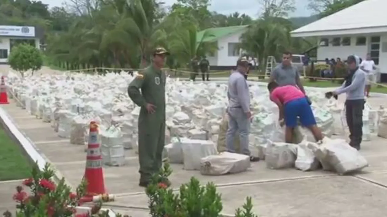 Captură record de droguri, în Columbia: Aproximativ 8.000 de tone de cocaină au fost confiscate de autorități (VIDEO)