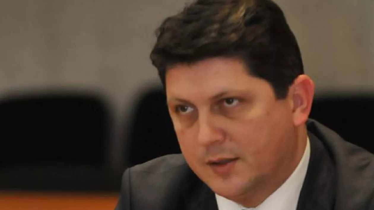 Dosarul lui Titus Corlățean, tergiversat de senatori: Biroul Permanent nu a întrunit cvorumul (VIDEO)