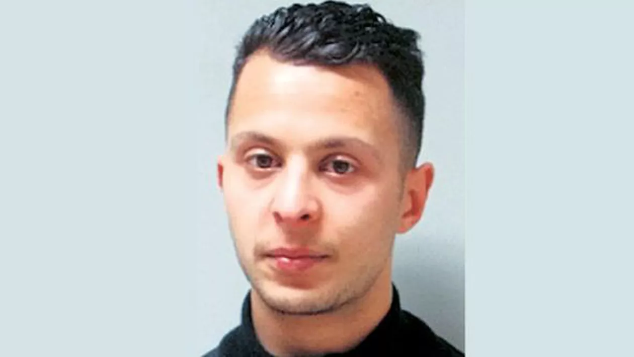 Pericol ignorat de autorități: Salah Abdeslam a postat un steag ISIS pe Facebook înainte de atentatele din Paris (VIDEO)