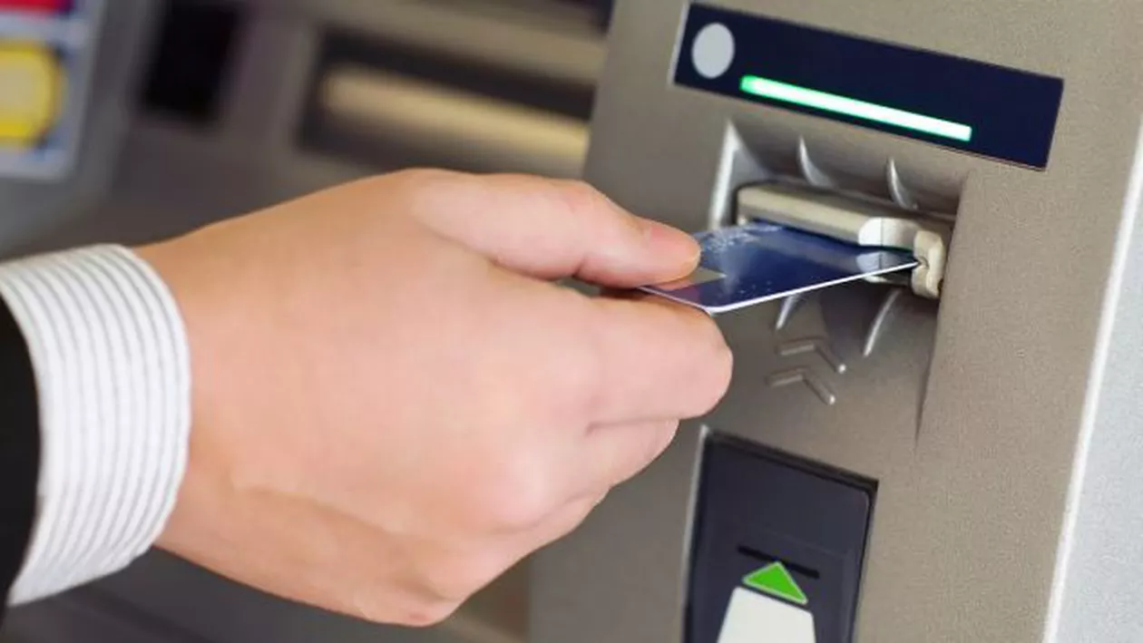 Jaf de proporții în Japonia! Hoții au furat aproape 13 milioane de dolari de la bancomate, în mai puțin de trei ore