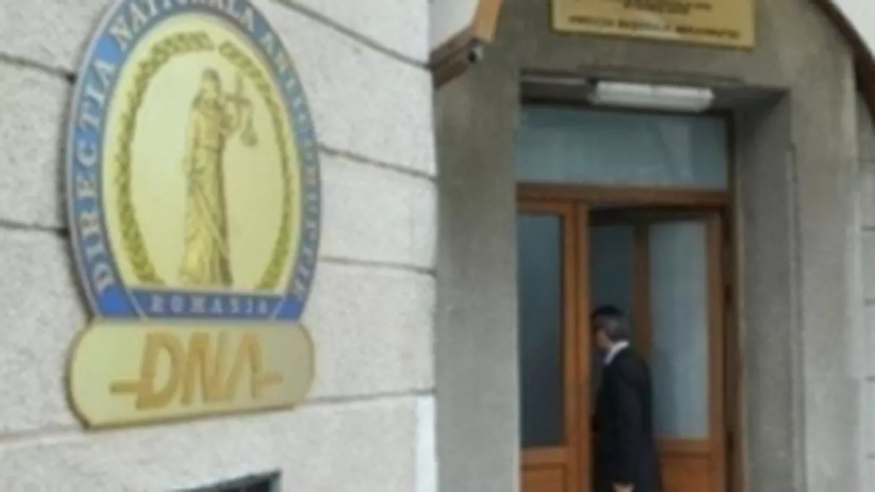 DNA: În aprilie au fost condamnați definitiv 74 de inculpați în dosarele de corupție