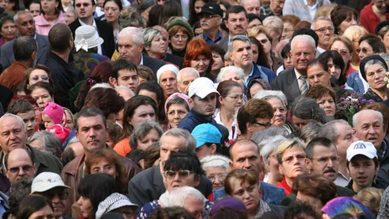 Nereguli la alegerile locale: Datele confirmă că peste două milioane de persoane sunt în plus pe listele electorale