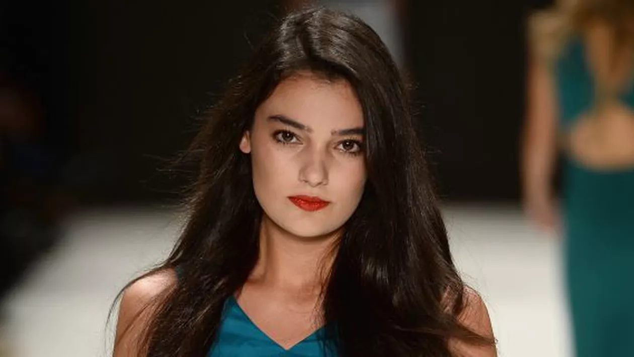 Fostă Miss Turcia, condamnată pentru că l-a insultat pe președintele Erdogan