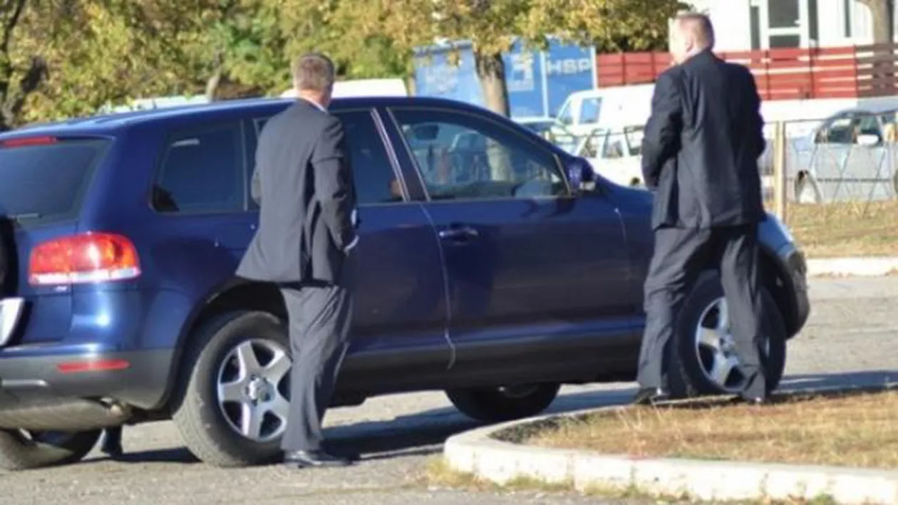 Corpul de control al prim-ministrului a verificat parcul auto al RAAPPS: Moda 1 demnitar = 1 mașină de serviciu, cu tot cu șofer, drenează sume imense din banii de la buget în fiecare lună
