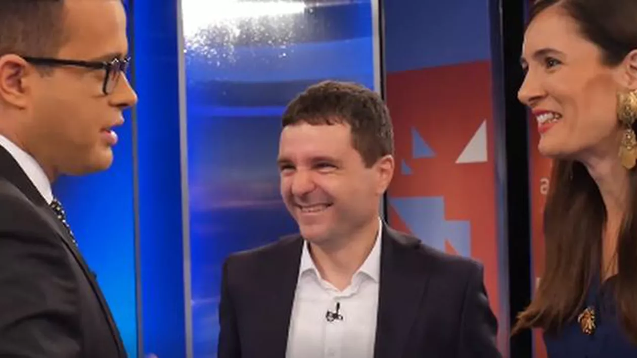 Mihai Gâdea vrea schimbarea! :) Despre Nicuşor Dan: "Oameni ca dumneavoastră ar putea schimba lucrurile" / Despre Clotilde Armand: "V-aş vota cu toată inima!" (VIDEO)