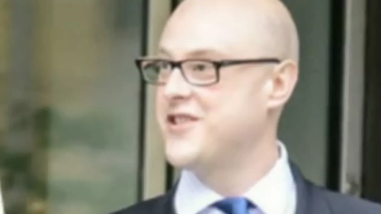 Un preot anglican beat a muşcat un poliţist în centrul Londrei (VIDEO)