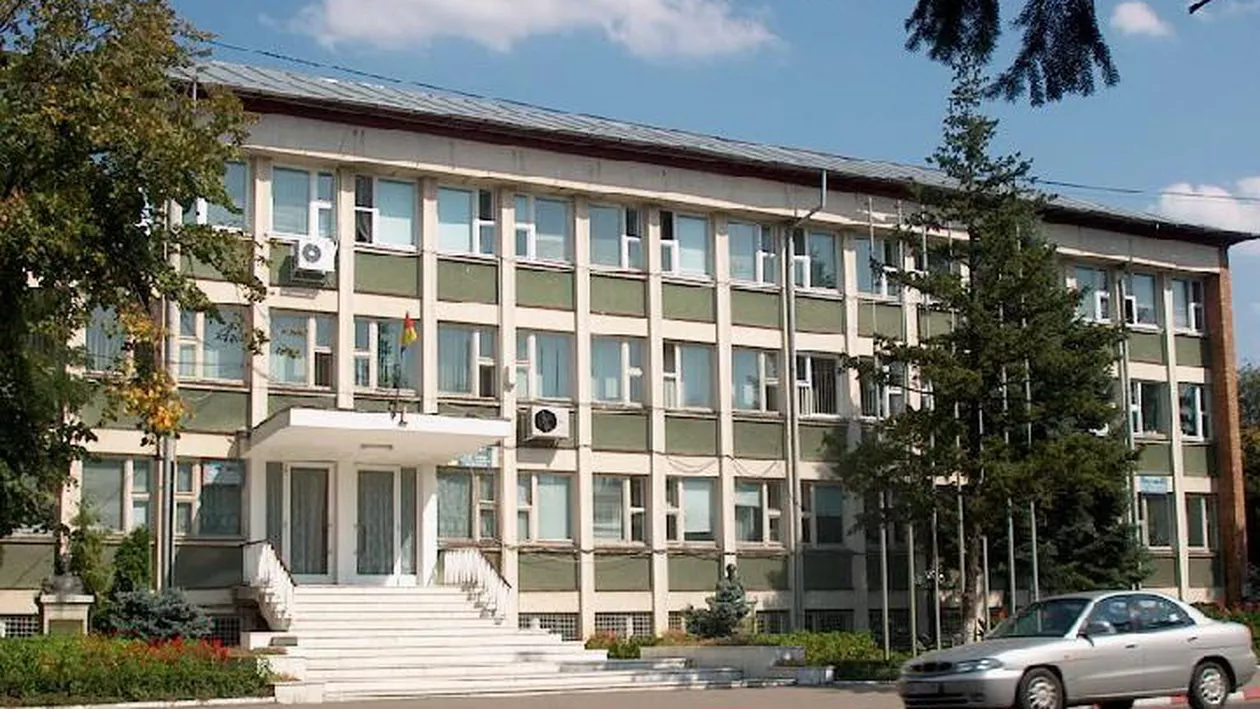 Alegerile pentru Primaria Alexandria ar putea fi refăcute: Un candidat lipsește de pe buletinele de vot