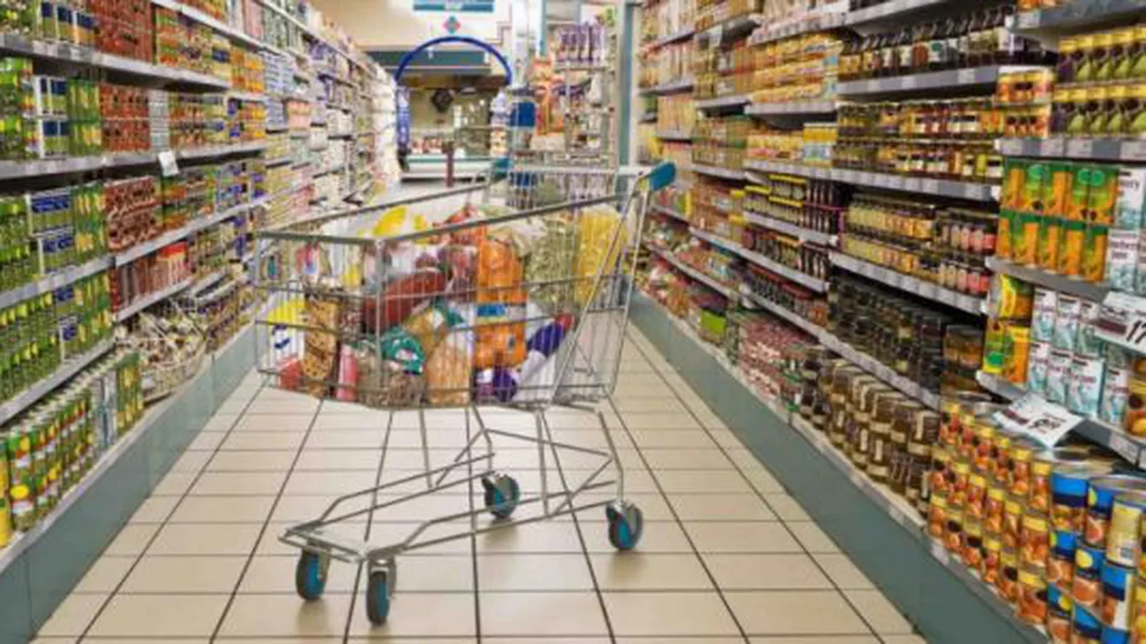 Legea care prevede ca toate supermarketurilor să aibă 51% produse românești, adoptată: Marile lanţuri de magazine ameninţă cu plecarea din România
