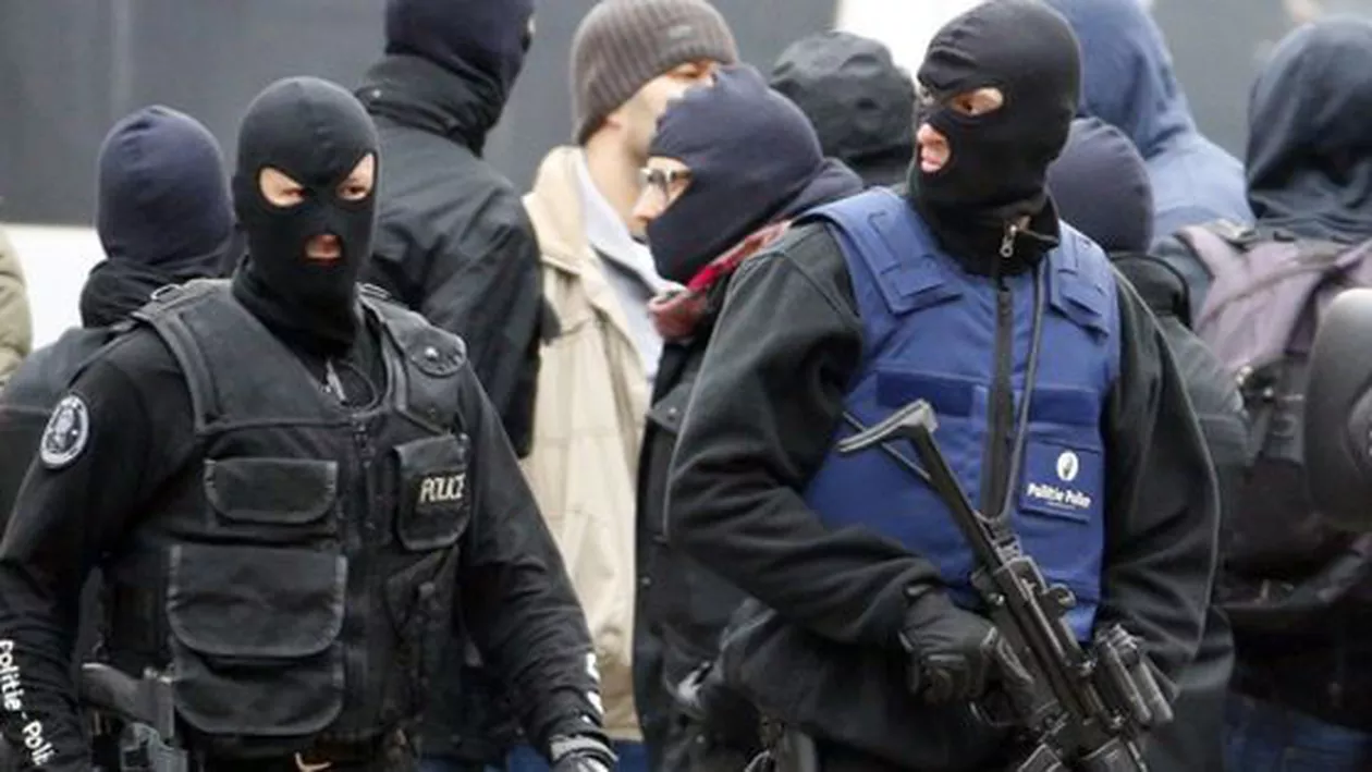 Belgia: Doi dintre suspecții reținuți sâmbătă sunt rude cu atacatorii sinucigași din 22 martie