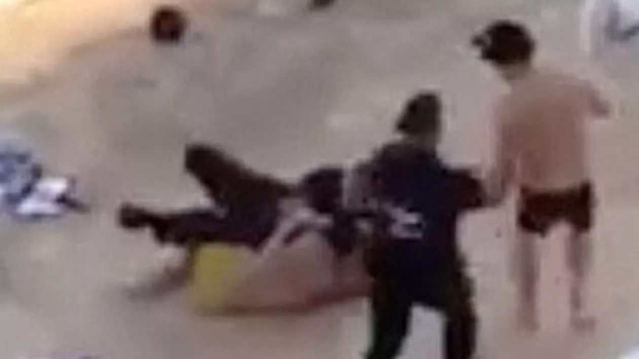 K1 la un hotel din Mallorca: Un fotomodel și un DJ, bătuți crunt de oamenii de la securitate (VIDEO, FOTO)