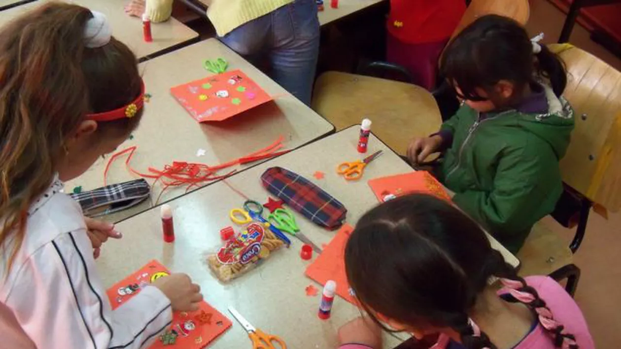 În România, 30% dintre copiii plasați la stat primesc medicație psihiatrică, fiind transformați în legume: "Doamnă, nu mai vreau să iau medicamente! Eu cred că eram mai isteţ înainte”