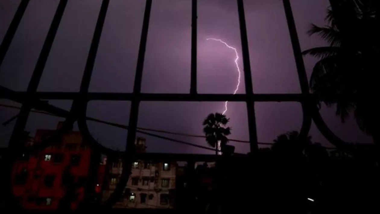 Musonul face ravagii în India: 93 de persoane au murit, iar alte 28 sunt rănite